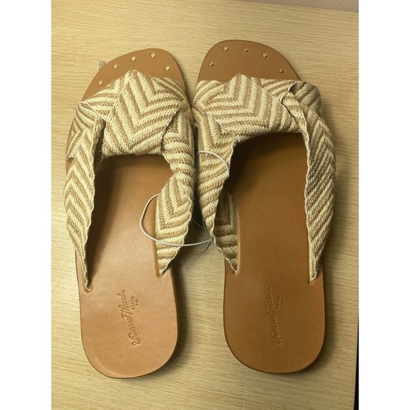 Universal Thread Louise Sandal NWT! - Picture 7 of 8